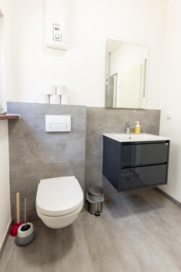 Lahn-Living I - Modernes Design - Privater Garten - Zentrale Lage Nahe Rhein Und Martinsburg Lahnstein Exterior photo